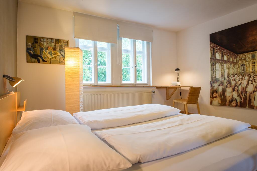 "Goethezimmer" Ferienwohnung Und Zimmer Am Burgplatz Weimar  Exteriör bild